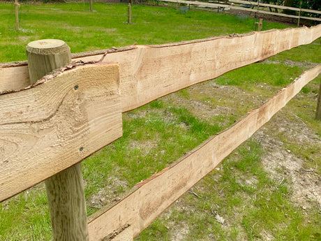 Wie breit sind Zaunlatten?