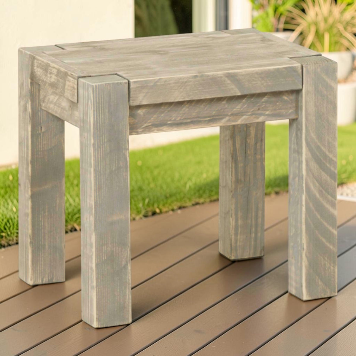 Loungehocker Massivholz ohne Lehne - Salweytal - ANTE NEO