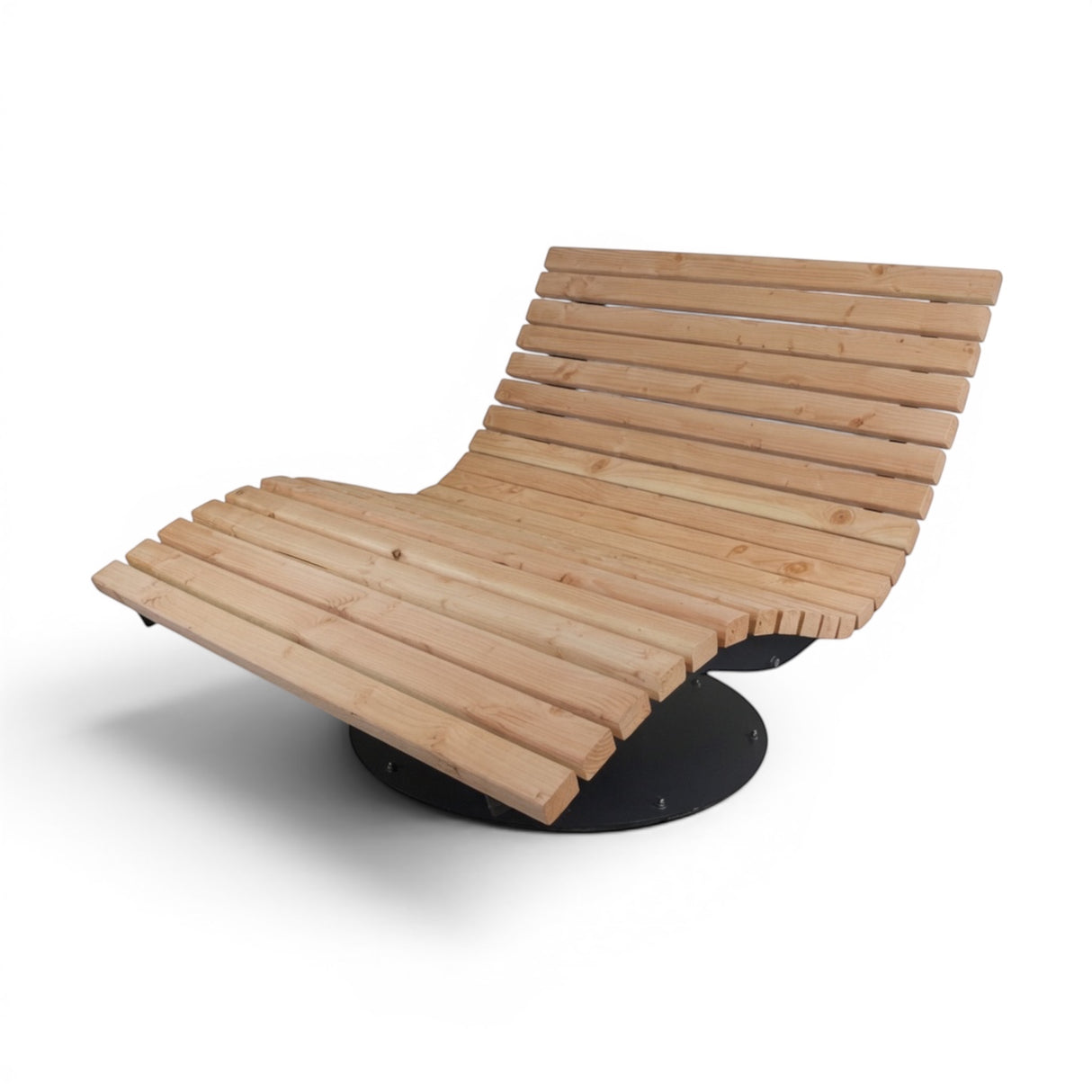 Gartenholz.org natural Douglasie wood lounger with a 360° rotating base for outdoor use.